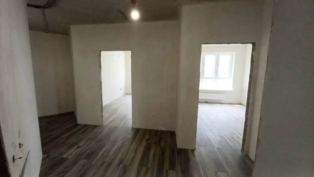 3-Х КОМНАТНАЯ КВАРТИРА В ЖК ЛЕВАДА - миниатюра 8