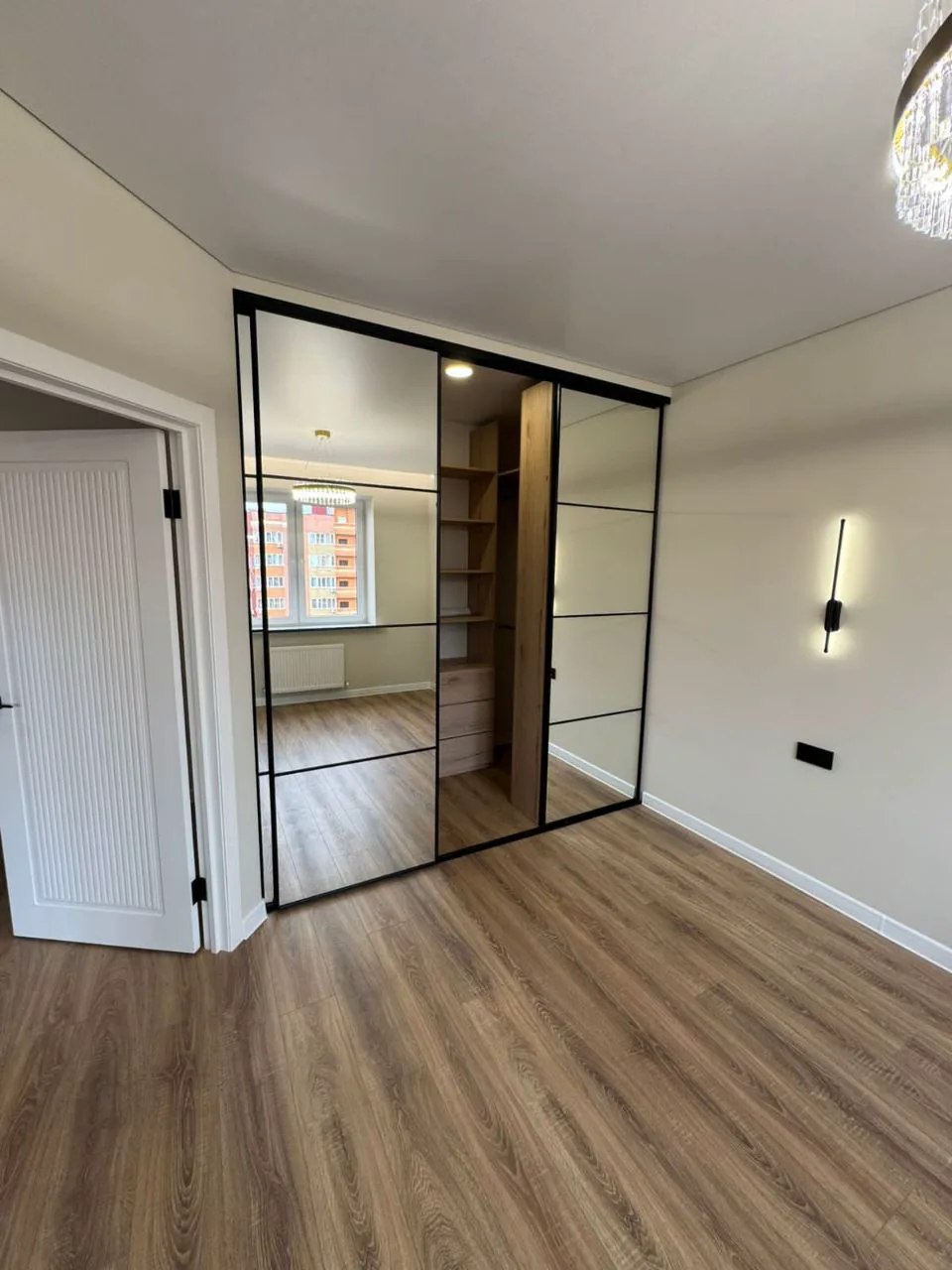 1 КОМНАТНАЯ КВАРТИРА В ЖК ГУБЕРНСКИЙ - миниатюра 4