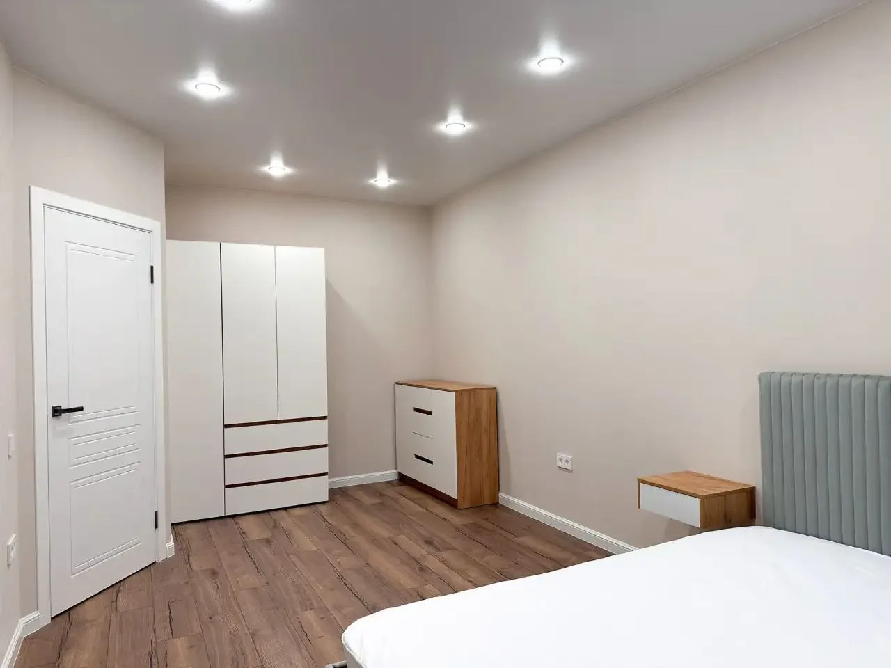 1 КОМНАТНАЯ КВАРТИРА В ЖК АРХИТЕКТОР - миниатюра 8