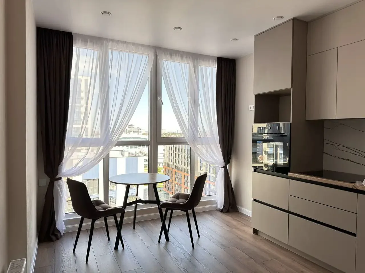 1 КОМНАТНАЯ КВАРТИРА В ЖК АРХИТЕКТОР - миниатюра 2