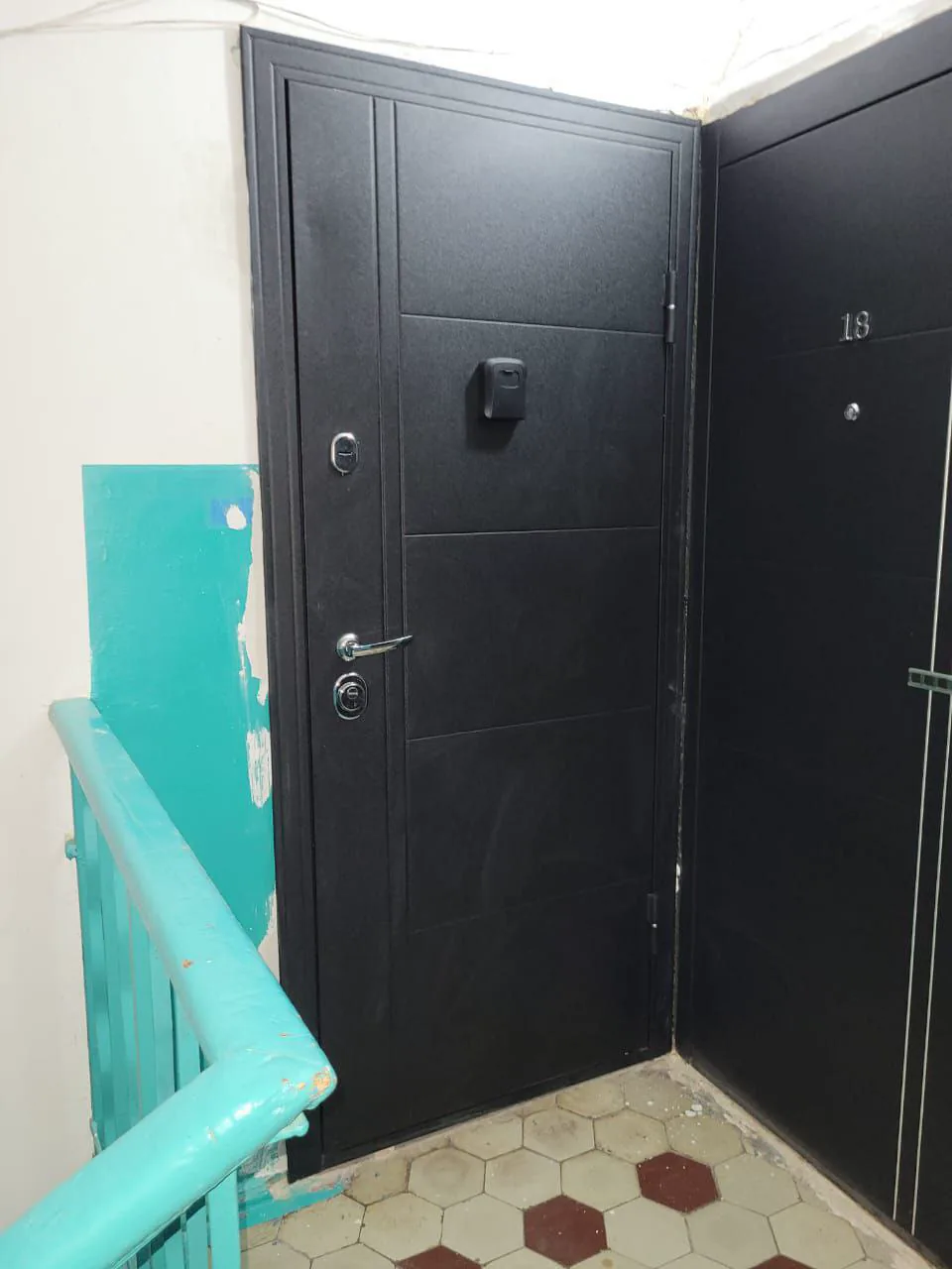 МИНИ 2 КОМНАТНАЯ КВАРТИРА НА ЛАЗУРНОЙ - миниатюра 9