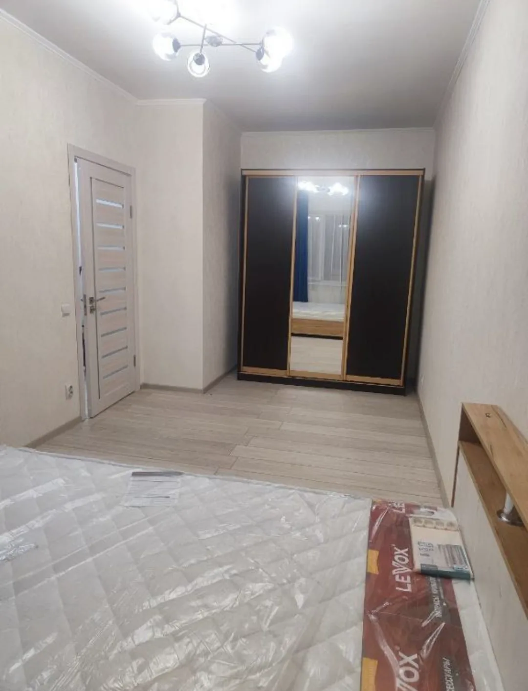 1 КОМНАТНАЯ КВАРТИРА В ЖК ЕКАТЕРИНИНСКИЙ - миниатюра 5