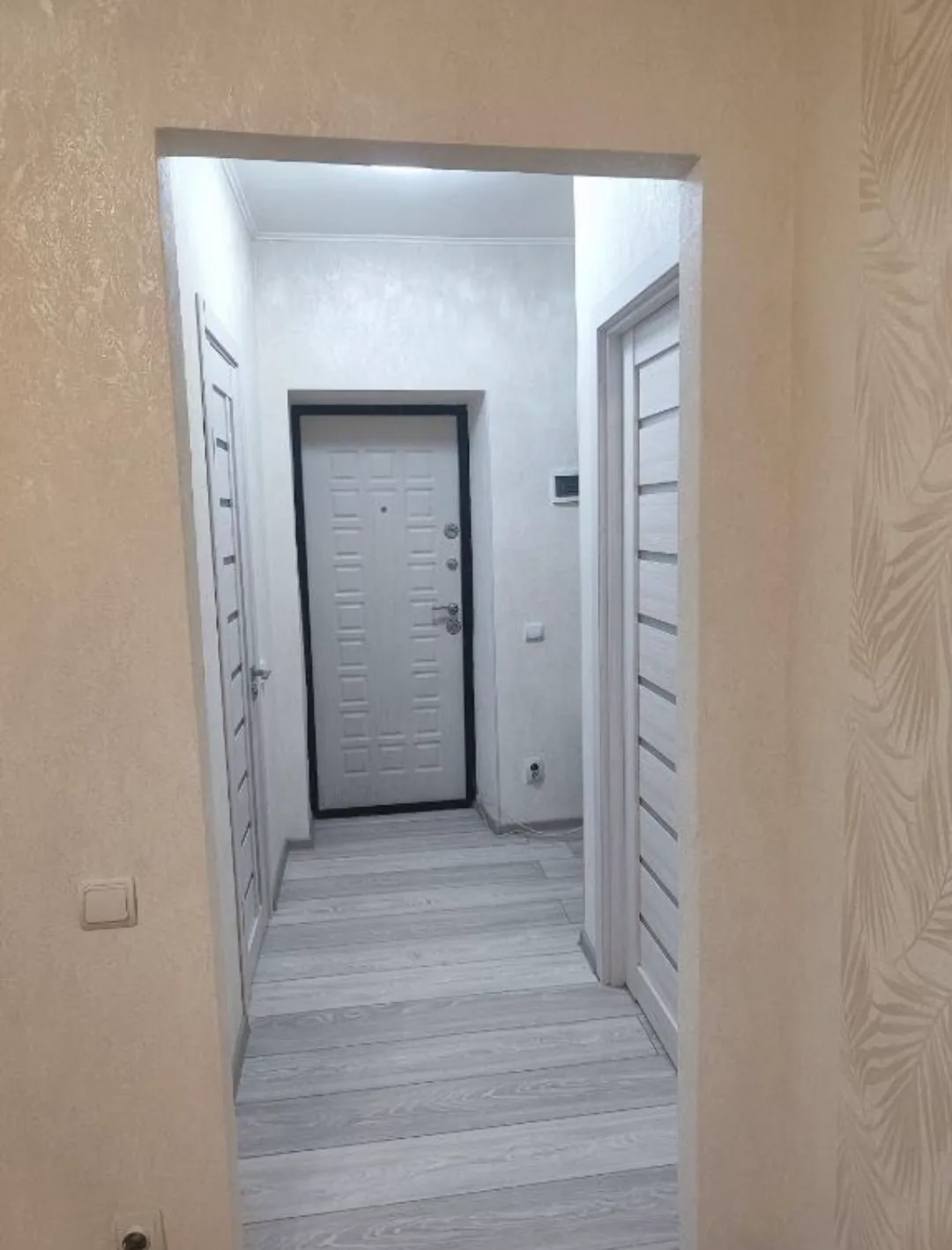 1 КОМНАТНАЯ КВАРТИРА В ЖК ЕКАТЕРИНИНСКИЙ - миниатюра 12