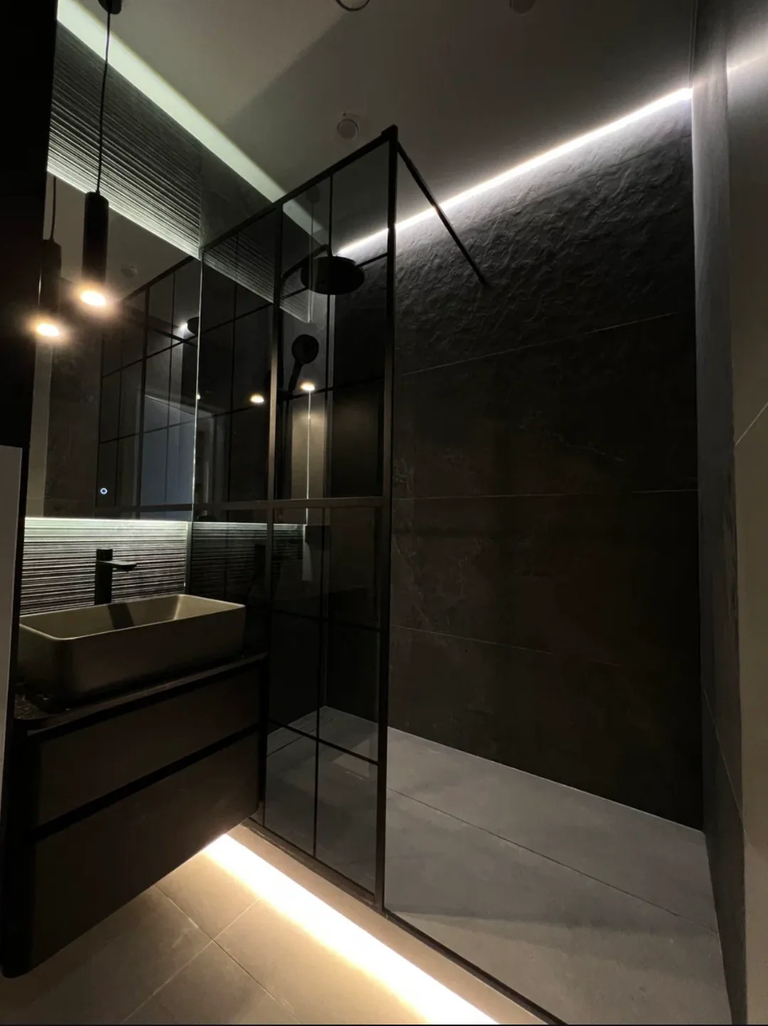 ЕВРО 2 КОМНАТНАЯ КВАРТИРА В ИСТОРИЧЕСКОМ ЦЕНТРЕ КРАСНОДАРА - миниатюра 14