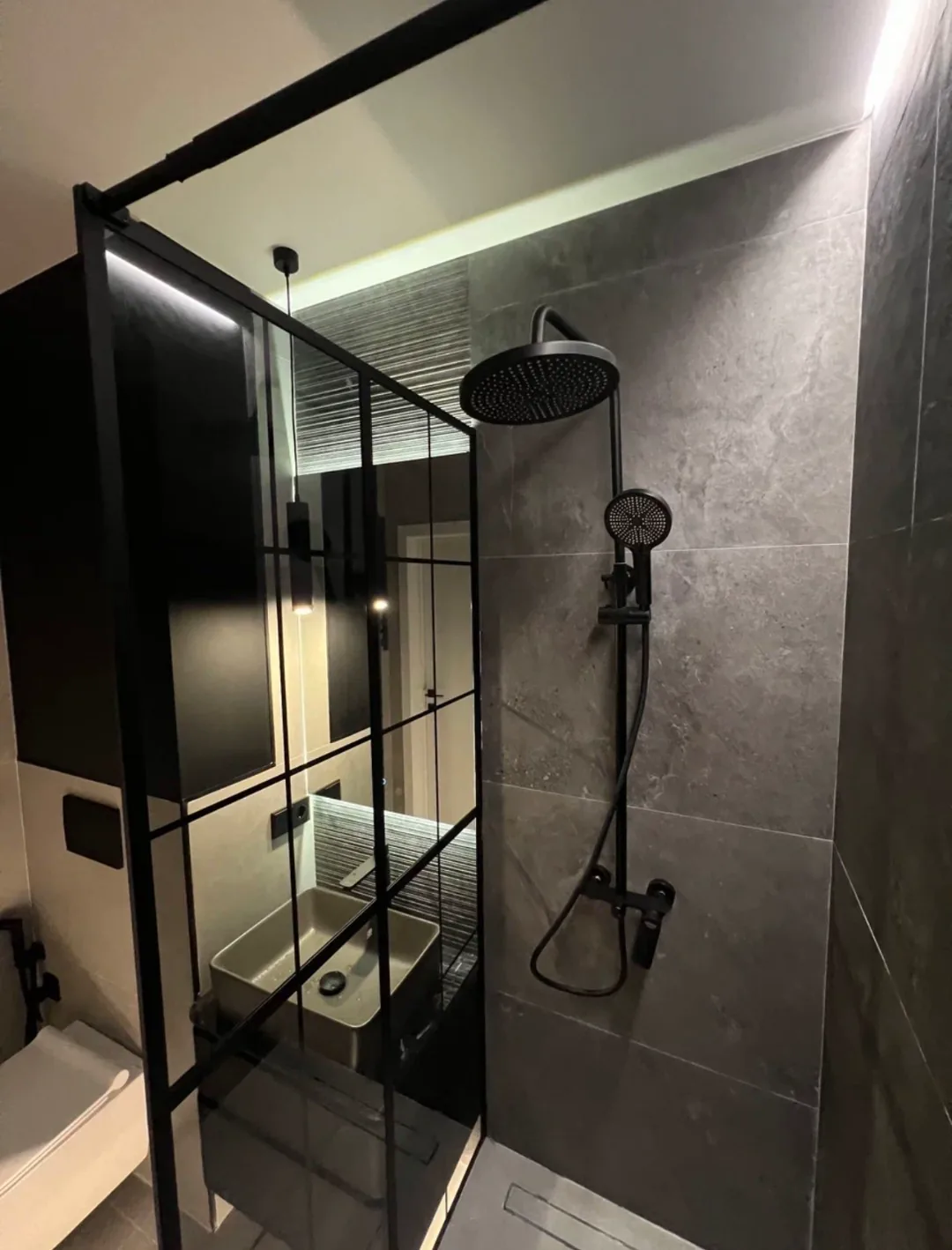 ЕВРО 2 КОМНАТНАЯ КВАРТИРА В ИСТОРИЧЕСКОМ ЦЕНТРЕ КРАСНОДАРА - миниатюра 13