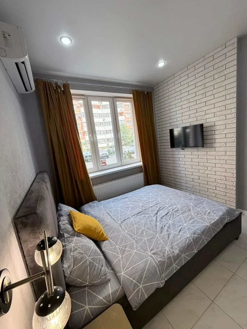 1 К. КВ. В ЖК АКВАРЕЛИ 2 КВ 271 - миниатюра 2