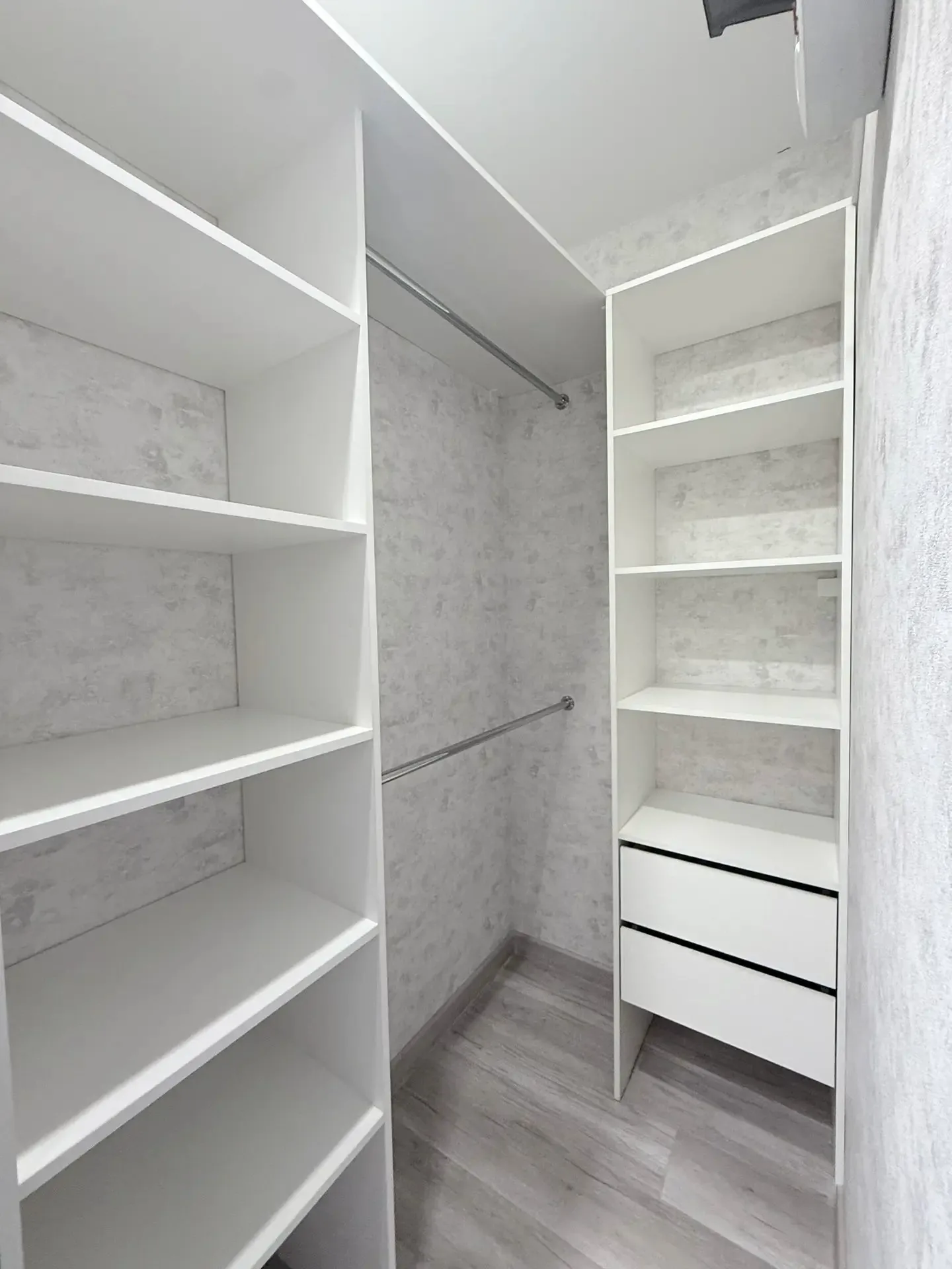 1 К.КВ В ЖК АКВАРЕЛИ 2 КВ 271 - миниатюра 9