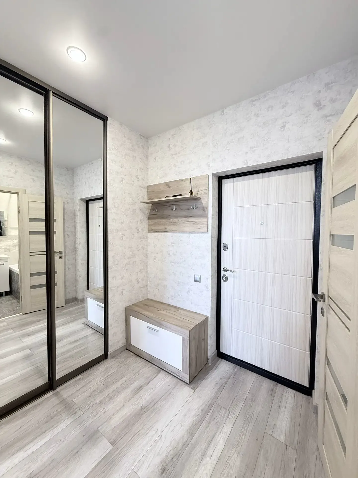 1 К.КВ В ЖК АКВАРЕЛИ 2 КВ 271 - миниатюра 10