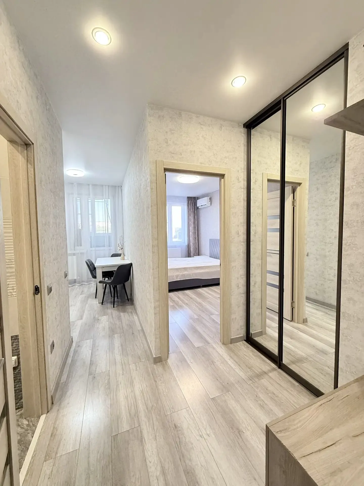 1 К.КВ В ЖК АКВАРЕЛИ 2 КВ 271 - миниатюра 8